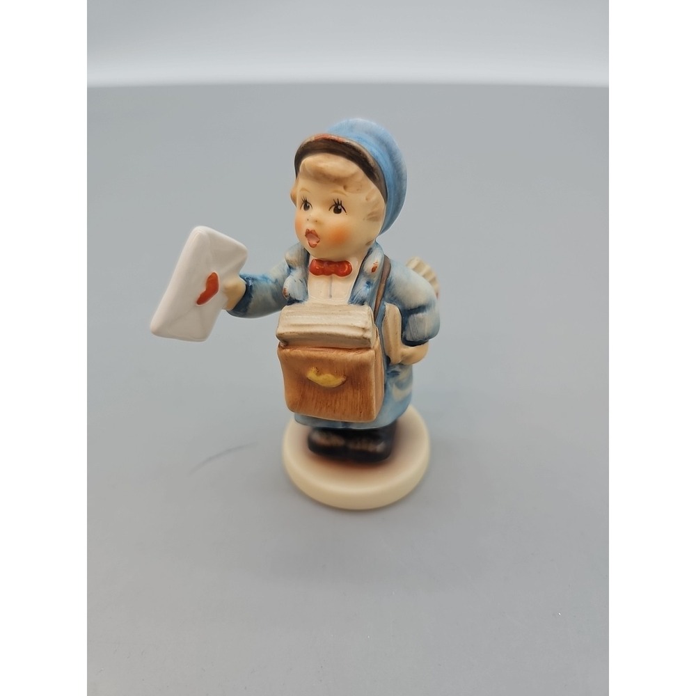 Hummel Figure 119 4/0 Courier 3 5/16in 1 Choice‎ Excellent